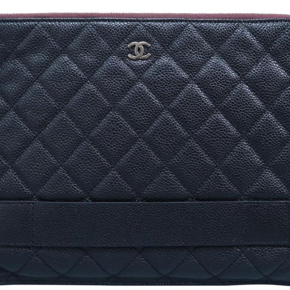 Chanel Hand Strap O-case Black Caviar Clutch
